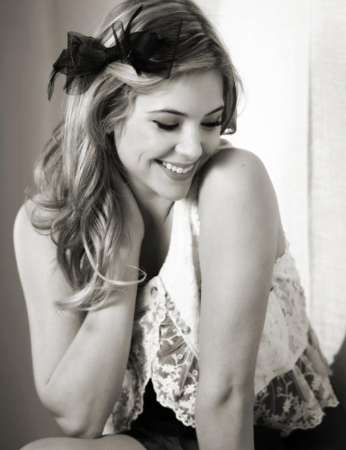 Ashley - 10